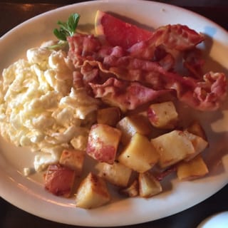 Foxy's Special Breakfast