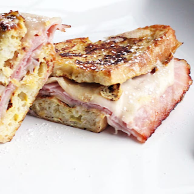 Monte Cristo Sandwich.