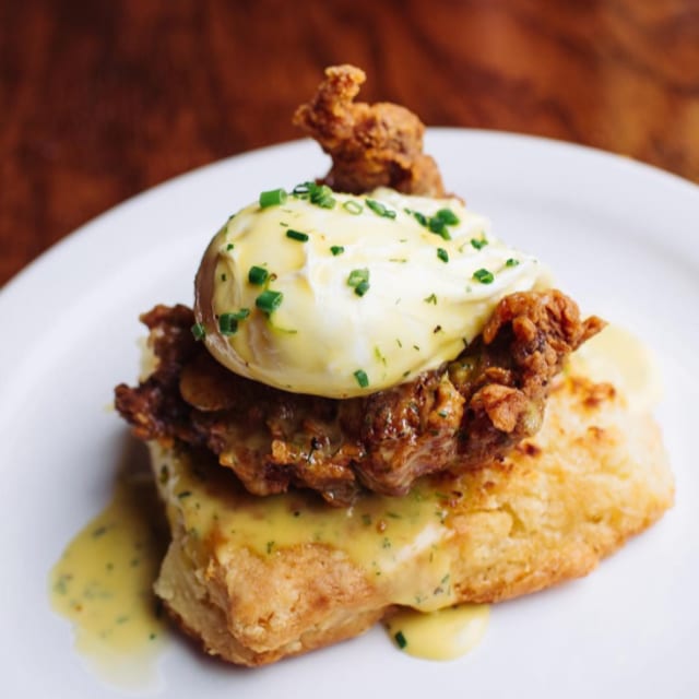 Chicken Benedict.